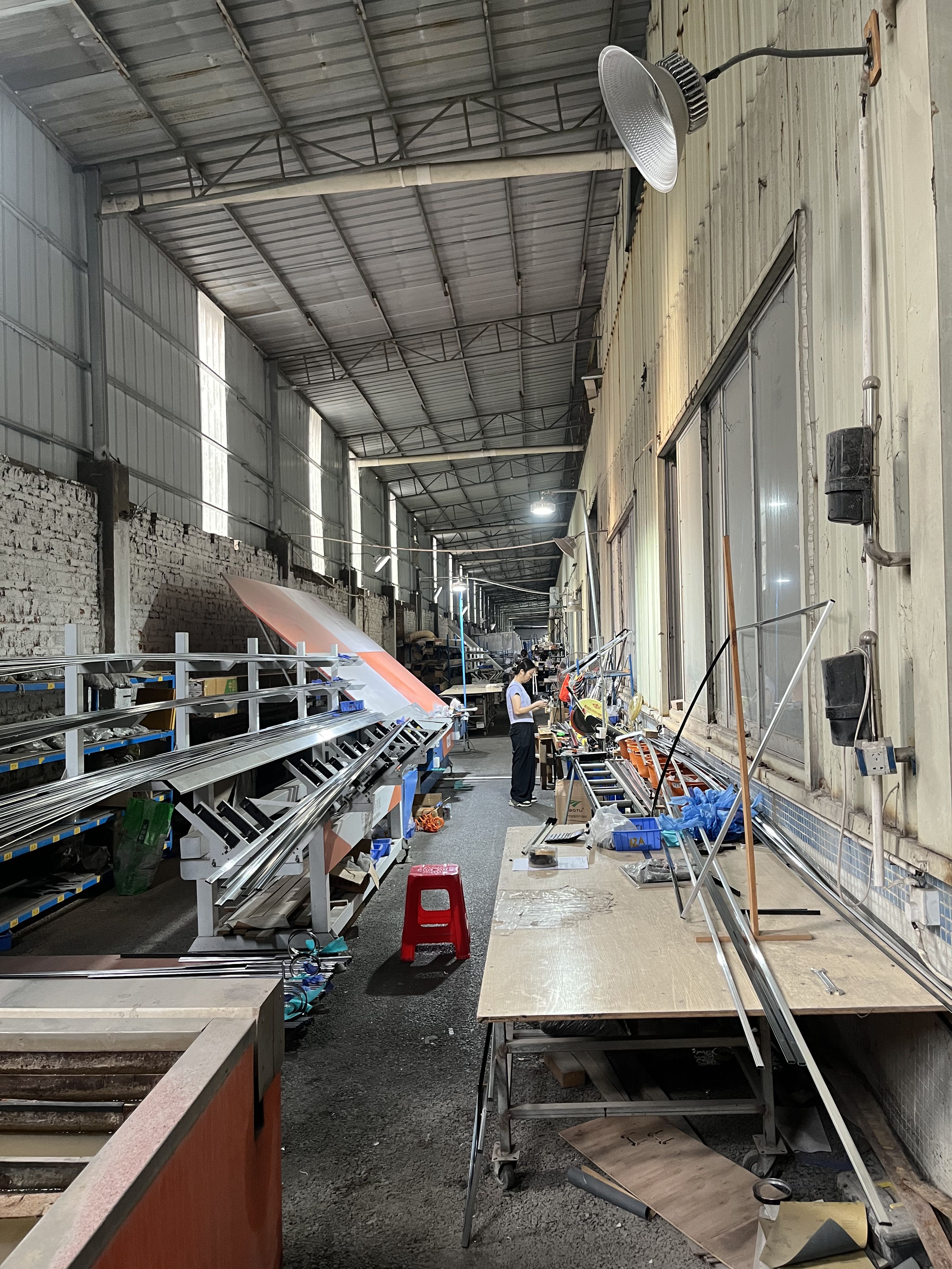 BDGLASS quality inspection station