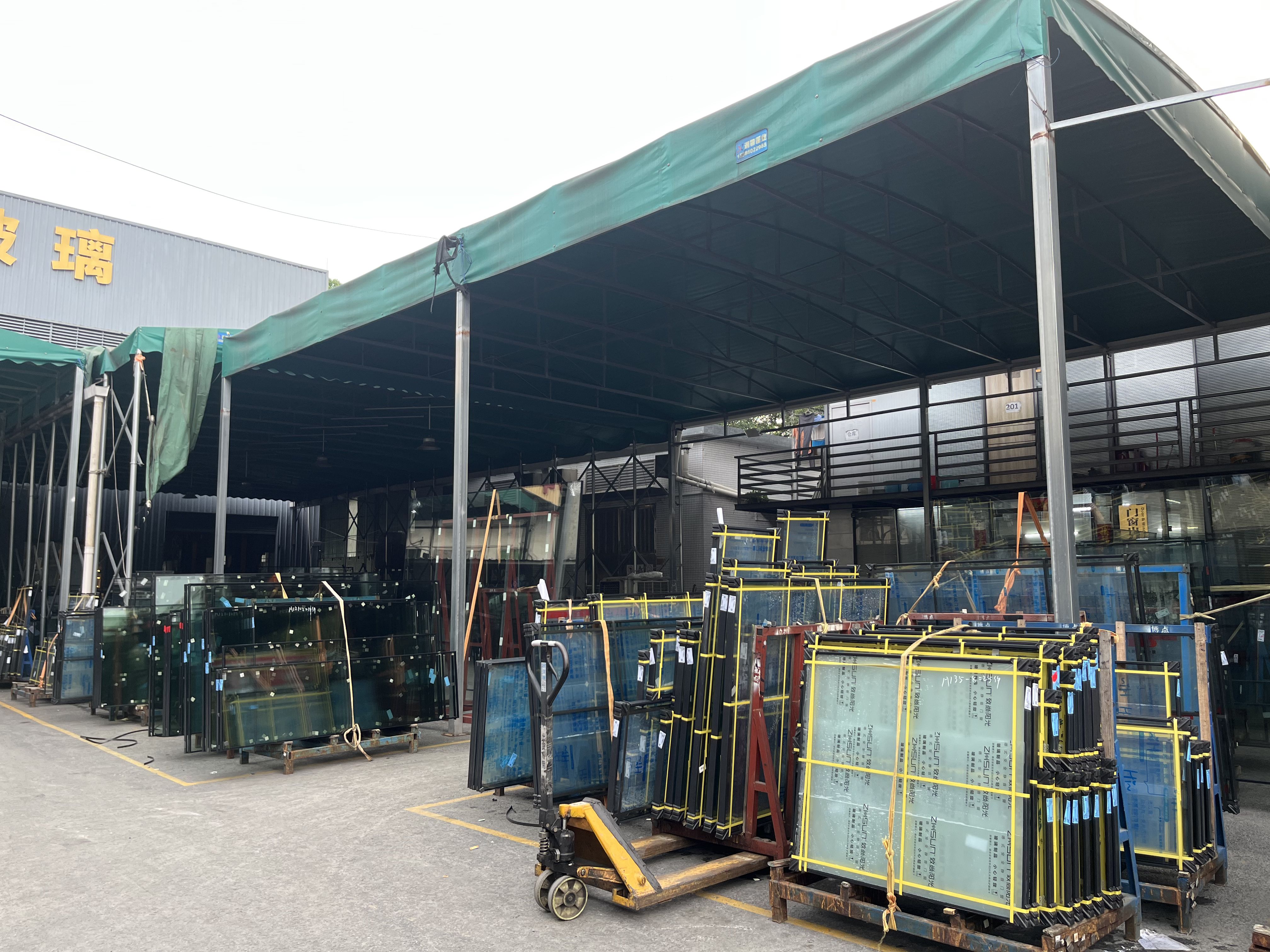 BDGLASS CNC glass cutting machine